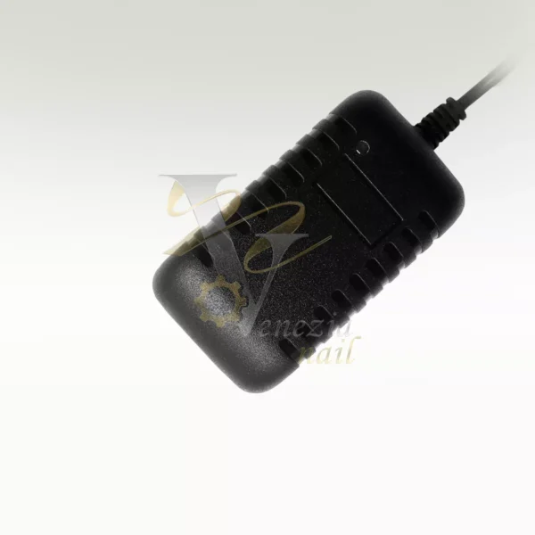 آداپتور دستگاه یو وی ناخن